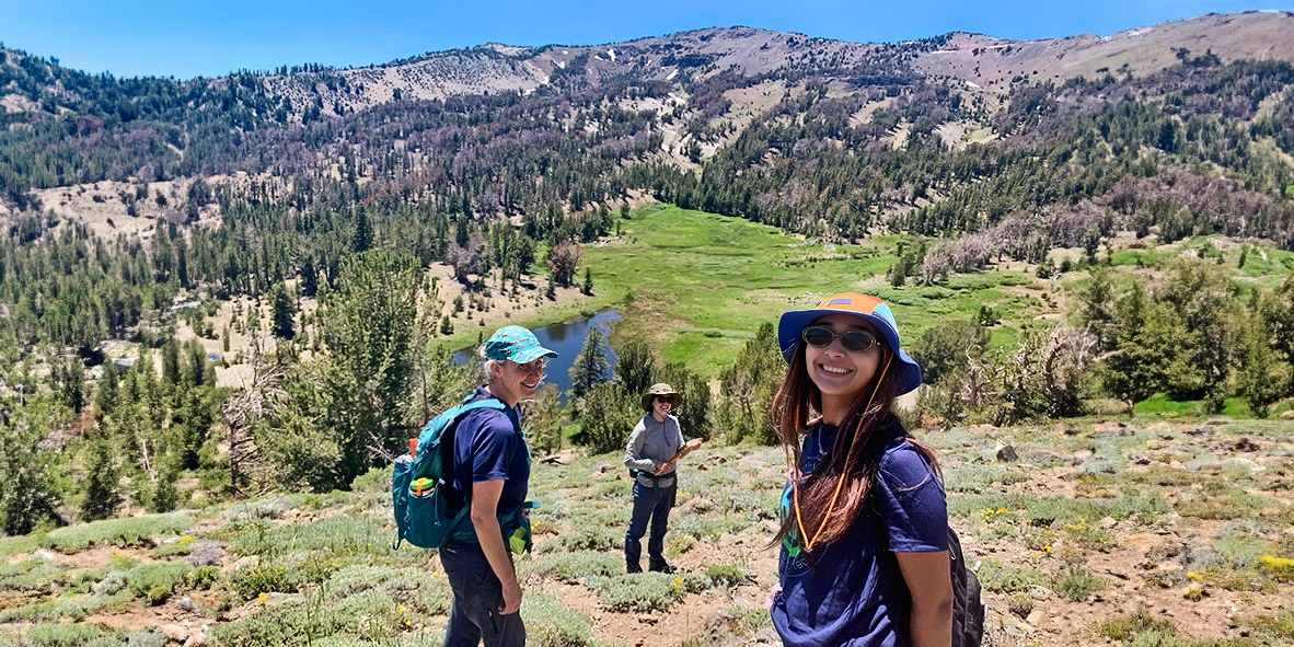 A group of Teach Earth participants in Nevada (C) Isabella Granados | Earthwatch